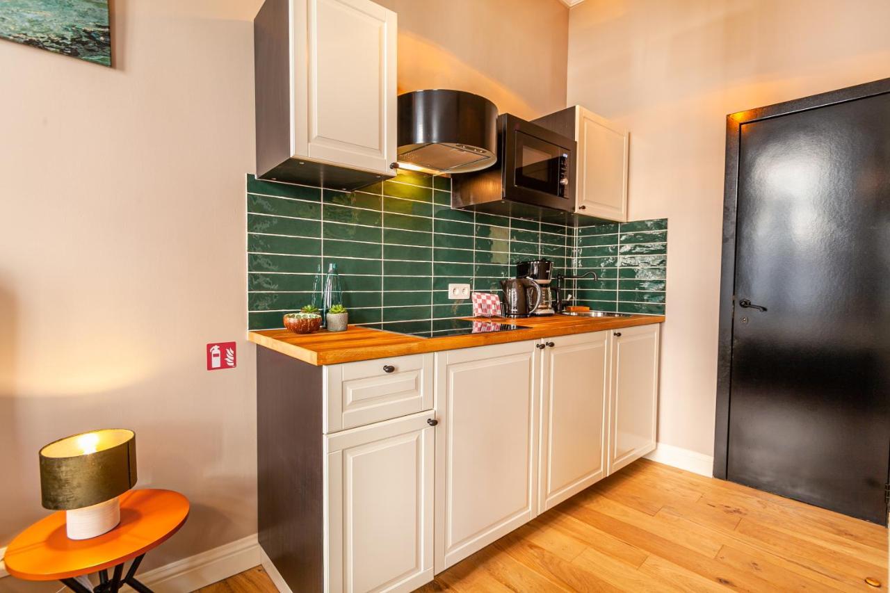 אנטוורפן Luxury Suites Boutique By Rikas Hotels מראה חיצוני תמונה